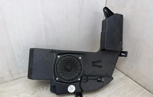 Audi A4 S4 B7 8E 8H Subwoofer speaker 8E9035382D 4217165 4913410306