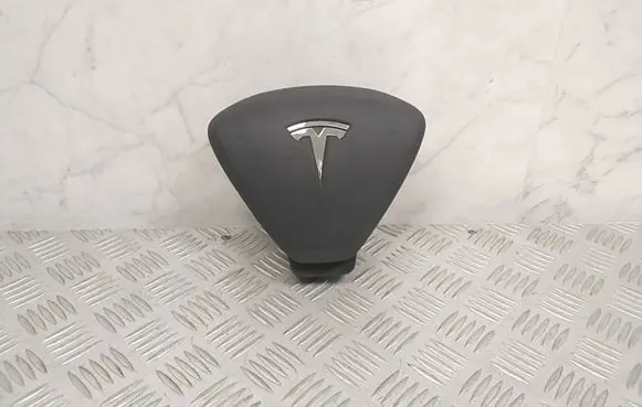 Steering wheel airbag