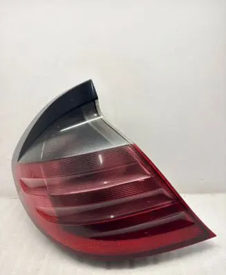 Mercedes-Benz C W203 Rear/tail lights A2038200564