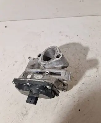 Nissan Qashqai EGR valve 1471024080 1501000481 H8201068065