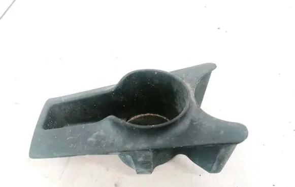 Ford Focus Cup holder 