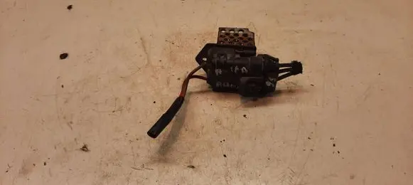 Opel Astra G Coolant fan relay 134503060