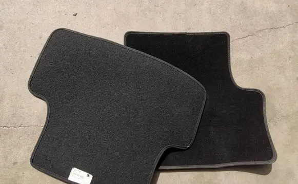 Skoda Karoq Car floor mat set 57B061404