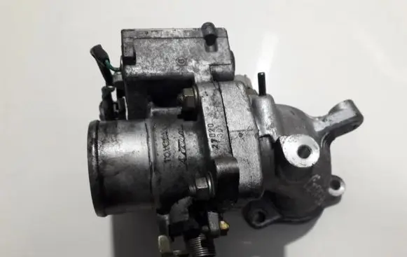 Toyota Corolla E120 E130 Throttle valve 270203f300 89672-21020