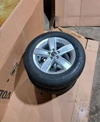 Volkswagen Polo VI R15 alloy rim 2G0071495