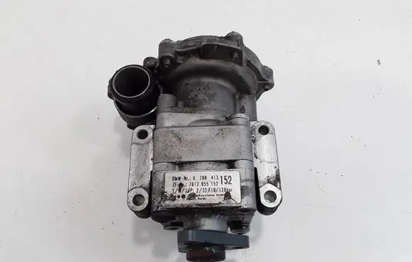 BMW 3 E90 E91 Power steering pump 7617955152