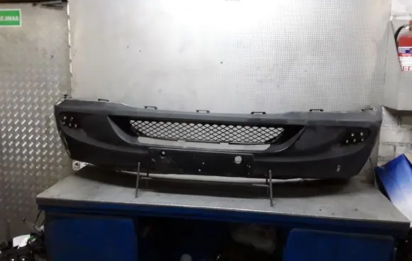 Mercedes-Benz Sprinter W906 Front bumper