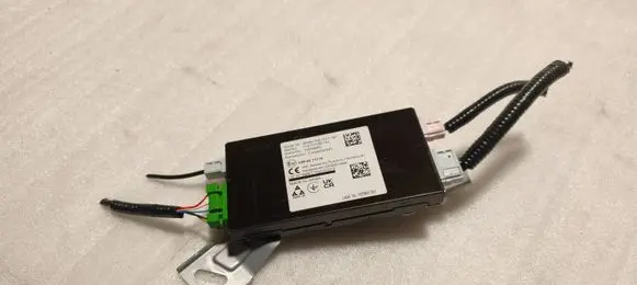 Honda Civic XI Antenna control unit 8A580T20G111M1