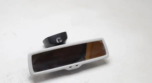 Volkswagen Tiguan Rear view mirror (interior)