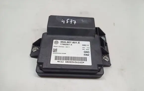 Volkswagen PASSAT CC Hand brake control module 3AA907801E 17982901A KN002656160