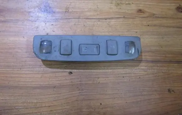 Audi A3 S3 8L Front seat light 8l4947111 8l4.947.111