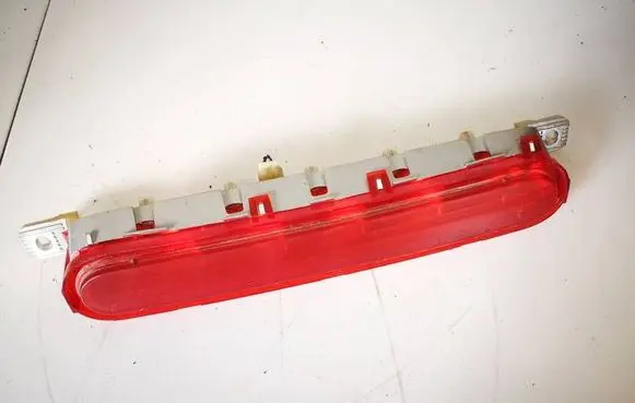 Toyota Corolla Verso AR10 Third/center stoplight 815700f011 81570-0f011