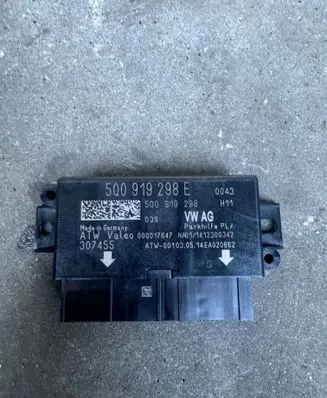Volkswagen Golf Sportsvan Parking PDC control unit/module 5Q0919298E