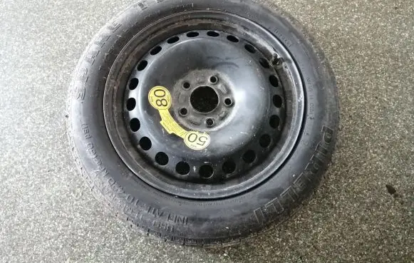 Volvo V50 R16 spare wheel 30683913