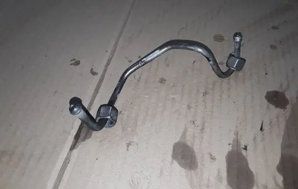 Peugeot 407 Fuel injector supply line/pipe NOCODE