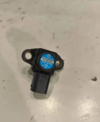 Mercedes-Benz E W212 Air pressure sensor A0081530228 0261230251 1001203B00