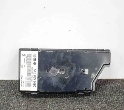 Volkswagen Golf VI Other devices 5N0035342C