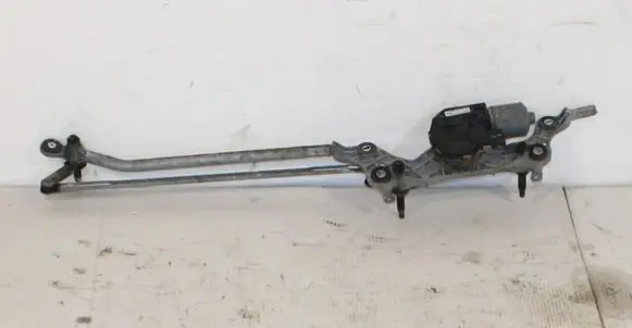 Porsche Cayenne (92A) Front wiper linkage and motor 7P0955119