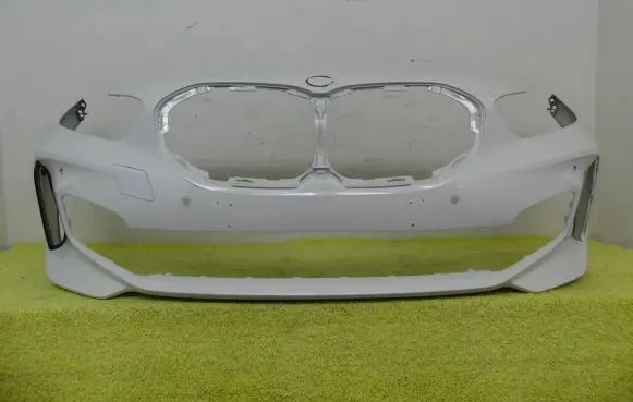 BMW 1 F40 Front bumper 51118070928