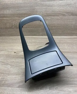 Toyota Avensis T250 Gear shifter surround trim plastic 92142