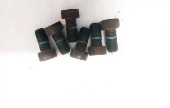 Opel Zafira B Nuts/bolts 