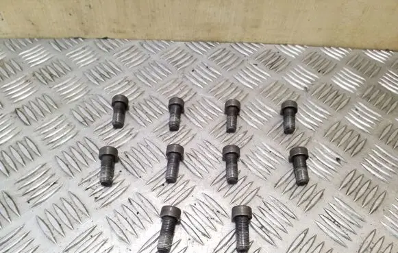 Volvo XC60 other engine part