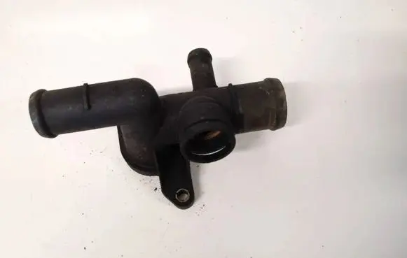 Audi A3 S3 8L Engine coolant pipe/hose 06a121133j
