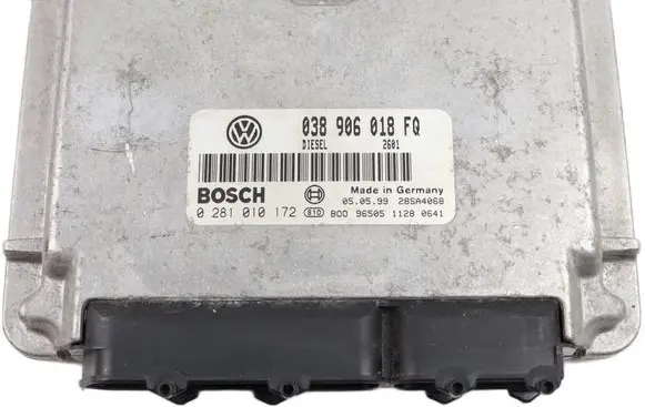 Volkswagen PASSAT B5 Engine control unit/module 038906018FQ 0281010172 28SA4068