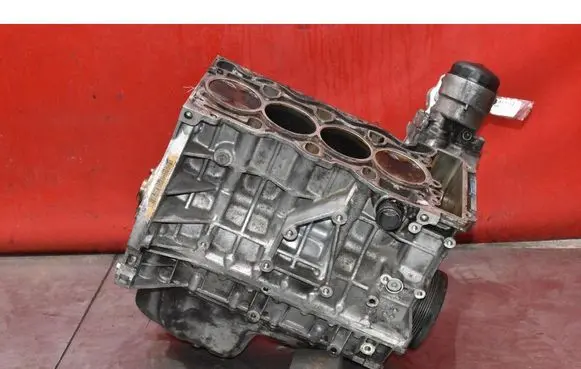 BMW X3 E83 Engine block N46B20BY