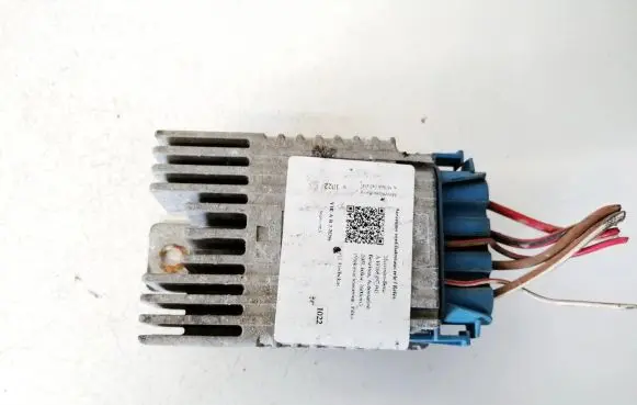 Coolant fan relay