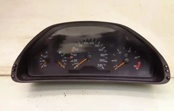 Mercedes-Benz E W210 Speedometer (instrument cluster)