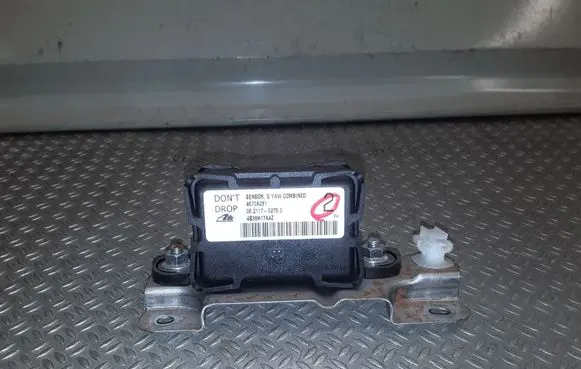 Mitsubishi Outlander ESP acceleration yaw rate sensor 4670A281