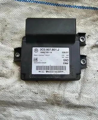 Volkswagen PASSAT B6 Hand brake control module 3C0907801J 16887301A 6N00274108M