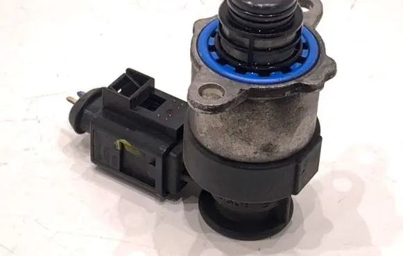 Audi A5 Fuel pressure regulator 0928400768