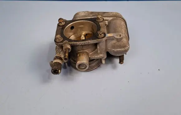 Opel Zafira A Throttle valve 25177983