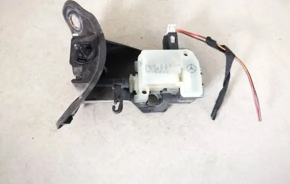 Central locking motor