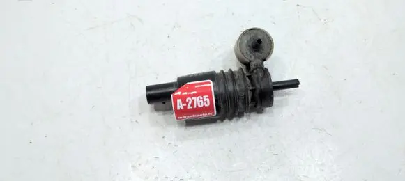 Volkswagen PASSAT B7 Windscreen/windshield washer pump 1K6955651