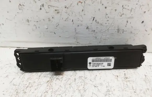 Jeep Grand Cherokee Hazard light switch P56046290AB 0341049010 1112652017125526