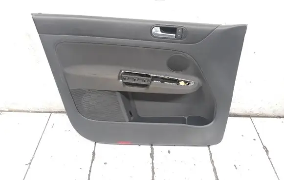 Volkswagen Golf Plus Front door card panel trim 5M0868079 5M0971557B