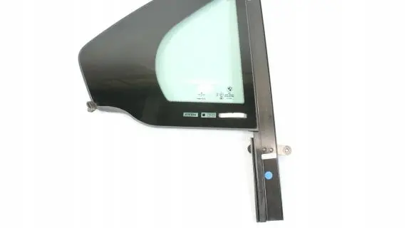 BMW 7 G70 Rear door window glass 9447464