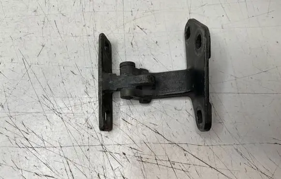 BMW X5 E53 Tailgate/trunk/boot hinge 8402183