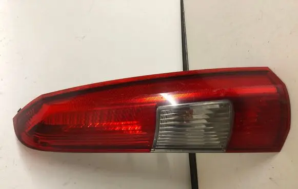 Volvo V70 Rear/tail lights 9154494