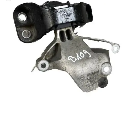 Engine mount bracket