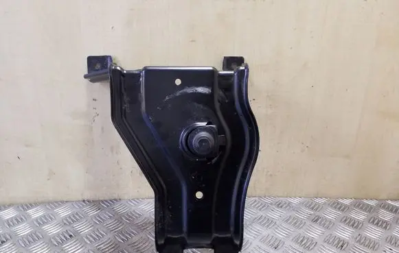 Audi A6 C7 Spare wheel mounting bracket 4G0802771