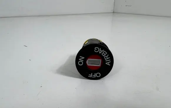 Honda CR-V Passenger airbag on/off switch 