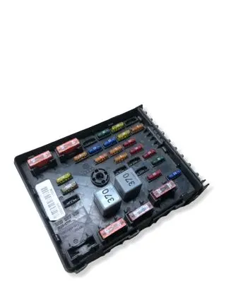 Volkswagen PASSAT CC Fuse module 3C0937125 63592777
