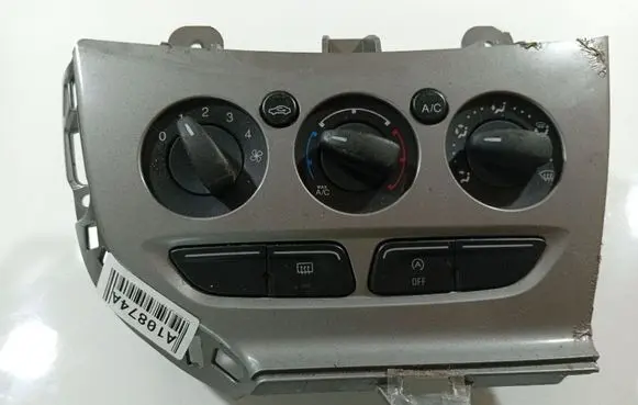 Ford Focus Climate control unit BM5T18549