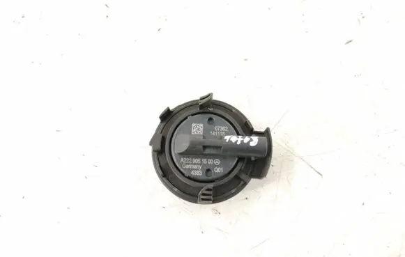 Mercedes-Benz C W205 Airbag deployment crash/impact sensor