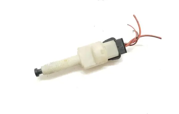 Audi A8 S8 D2 4D Brake pedal sensor switch 4A0971943
