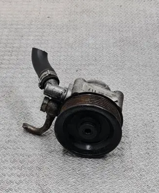 Iveco Daily 30.8 - 9 Power steering pump 7612955117